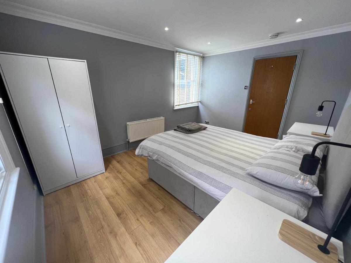 Lovely 2-Bedroom Victorian Flats Londra Exterior foto