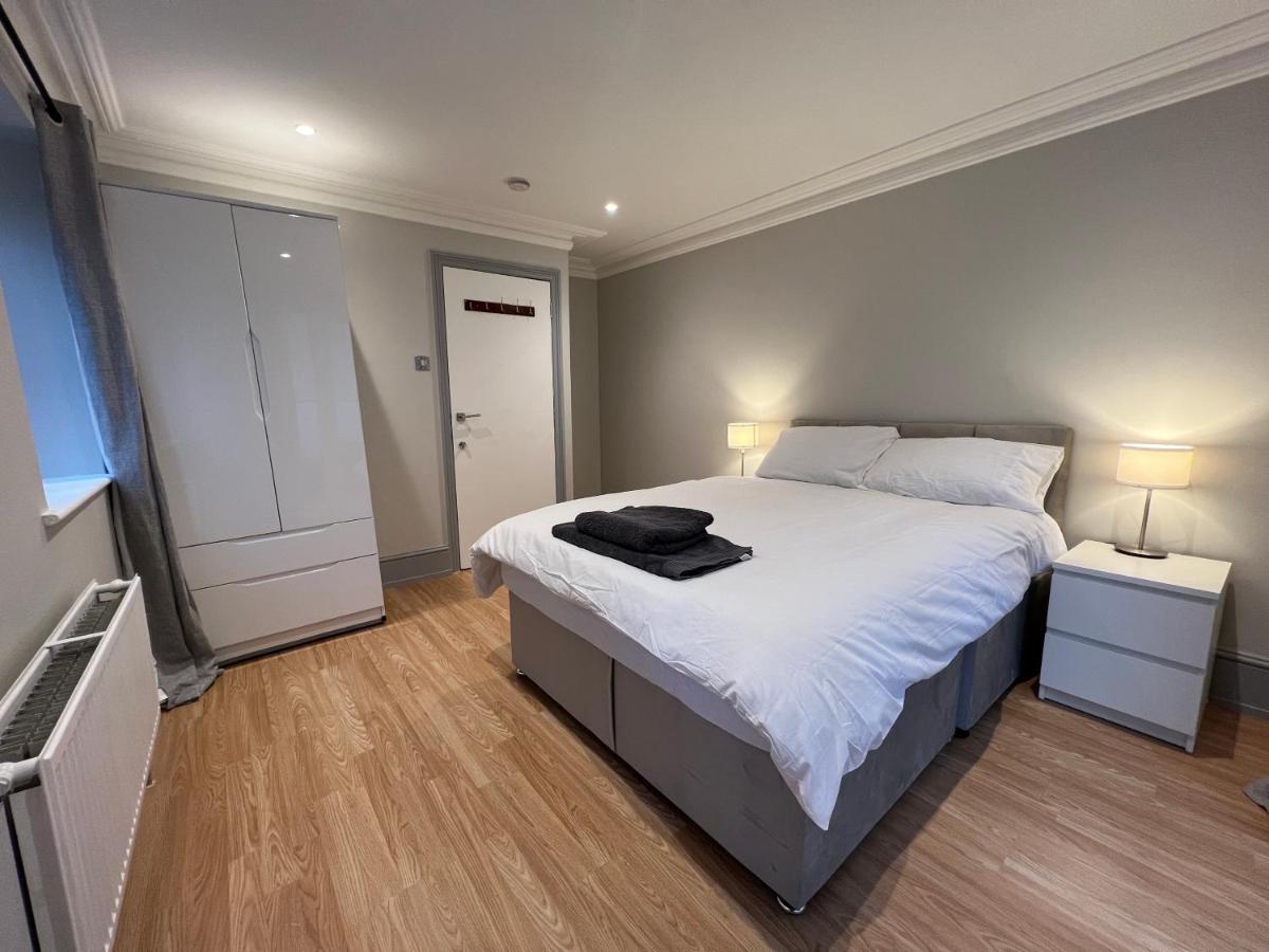 Lovely 2-Bedroom Victorian Flats Londra Exterior foto